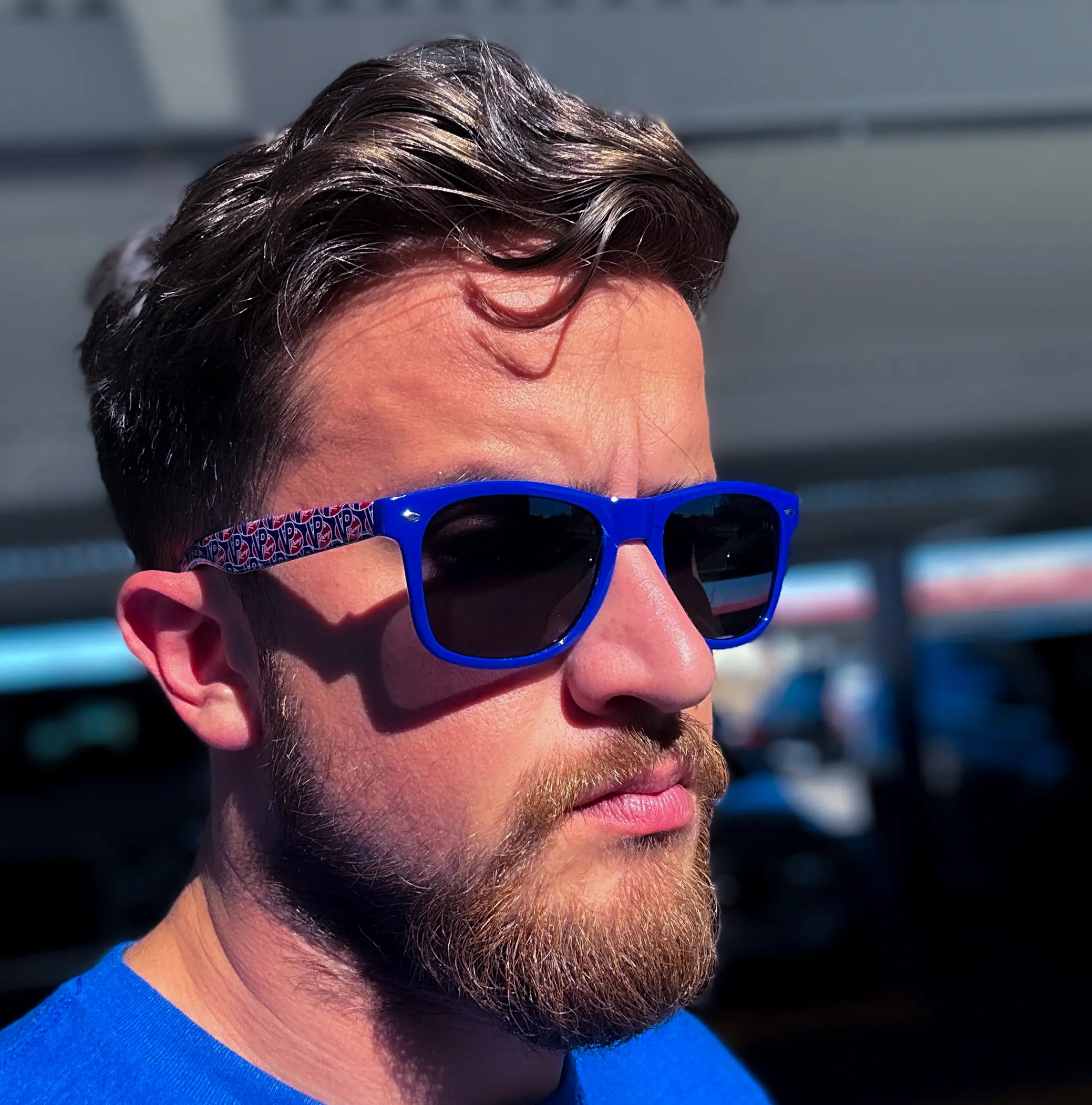 Cool Vibe Dark Sunglasses - Image 2